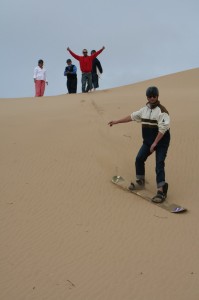 Snowboarding im Sand